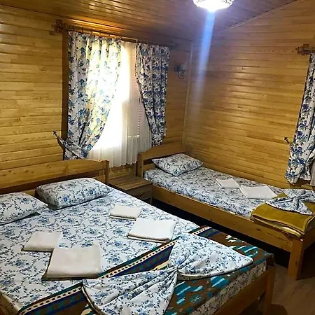 Ξενοδοχείο Varuna 3*